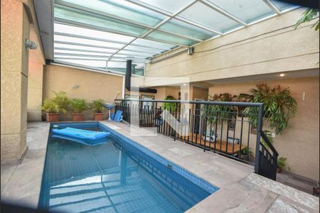 Apartamento à venda com 344m², 4 quartos e 4 vagasCobertura com Piscina e Varanda Gourmet 