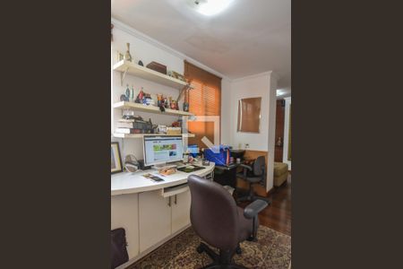 Apartamento à venda com 344m², 4 quartos e 4 vagasHome Office 