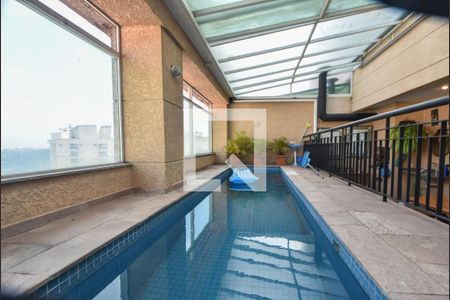 Apartamento à venda com 344m², 4 quartos e 4 vagasCobertura com Piscina e Varanda Gourmet 