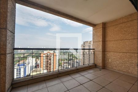 Apartamento à venda com 344m², 4 quartos e 4 vagasVaranda Suíte 01