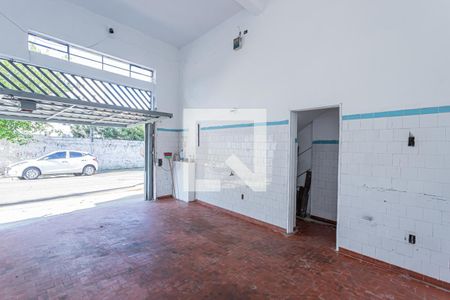 Garagem de casa para alugar com 3 quartos, 150m² em Vila Bruna, São Paulo