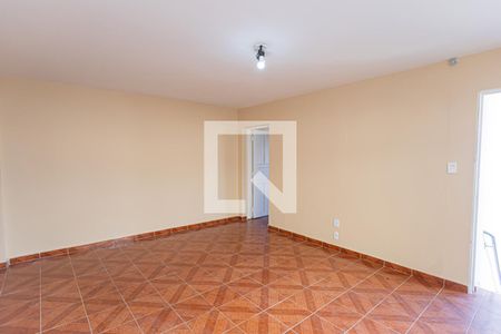 Sala de casa para alugar com 3 quartos, 150m² em Vila Bruna, São Paulo