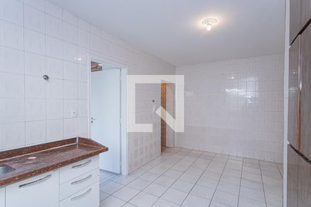 Cozinha de casa para alugar com 3 quartos, 150m² em Vila Bruna, São Paulo