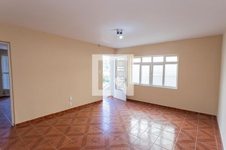 Sala de casa para alugar com 3 quartos, 150m² em Vila Bruna, São Paulo