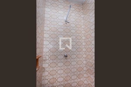Banheiro social de casa para alugar com 3 quartos, 150m² em Vila Bruna, São Paulo