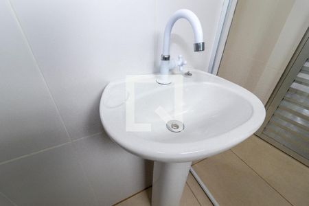 Casa para alugar com 60m², 1 quarto e sem vagaBanheiro