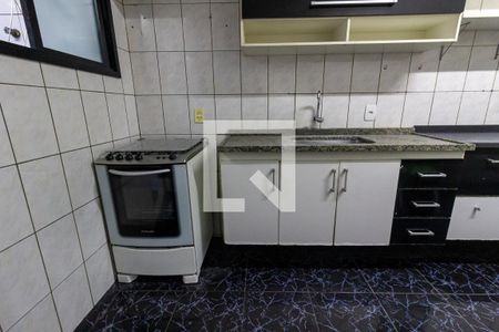 Apartamento para alugar com 105m², 3 quartos e 1 vaga Apartamento para alugar com 105m², 3 quartos e 1 vagaDetalhe da cozinha