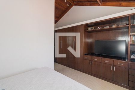 Casa à venda com 470m², 3 quartos e 6 vagasSuíte 3