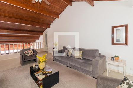 Casa à venda com 470m², 3 quartos e 6 vagasSala de TV