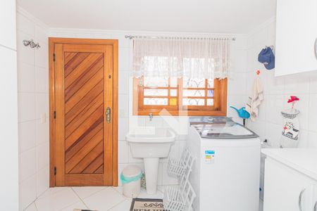 Casa à venda com 470m², 3 quartos e 6 vagasÁrea de Serviço