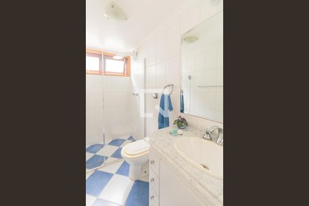 Casa à venda com 470m², 3 quartos e 6 vagasBanheiro da Suíte 3