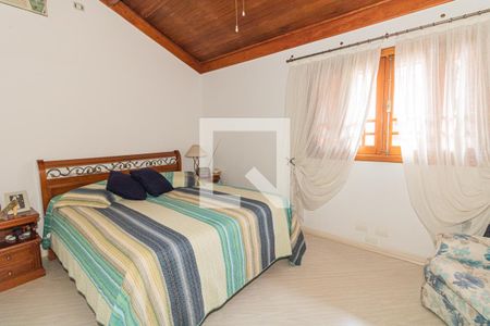 Casa à venda com 470m², 3 quartos e 6 vagasSuíte 1