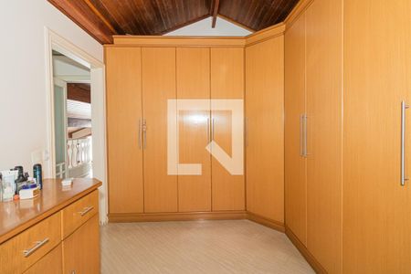 Casa à venda com 470m², 3 quartos e 6 vagasCloset da Suíte 1