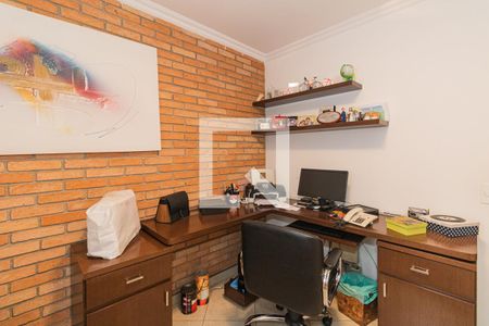 Casa à venda com 470m², 3 quartos e 6 vagasEscritório