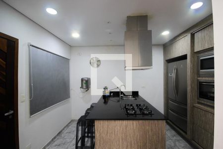 Casa à venda com 310m², 4 quartos e 2 vagas Casa à venda com 310m², 4 quartos e 2 vagasCozinha