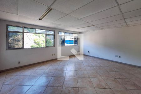 Sala de apartamento para alugar com 1 quarto, 40m² em Centro, Niterói