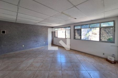 Sala de apartamento para alugar com 1 quarto, 40m² em Centro, Niterói