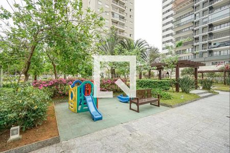 Apartamento à venda com 83m², 2 quartos e 2 vagas Apartamento à venda com 83m², 2 quartos e 2 vagasÁrea Comum - Playground