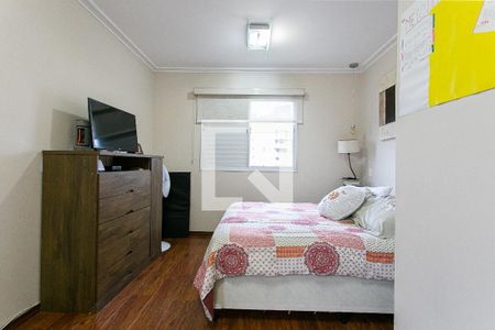 Apartamento à venda com 83m², 2 quartos e 2 vagas Apartamento à venda com 83m², 2 quartos e 2 vagasSuíte