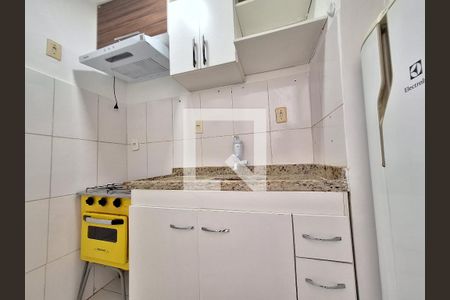 Studio para alugar com 33m², 1 quarto e sem vaga Studio para alugar com 33m², 1 quarto e sem vagaCozinha