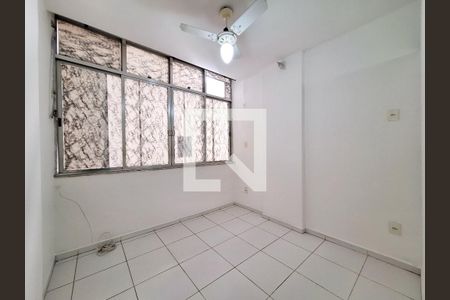 Quarto de kitnet/studio para alugar com 1 quarto, 33m² em Centro, Rio de Janeiro