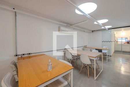 Studio para alugar com 46m², 1 quarto e sem vaga Studio para alugar com 46m², 1 quarto e sem vagaÁrea comum - Salão de festas