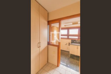 Apartamento à venda com 200m², 4 quartos e 2 vagasQuarto de Serviço