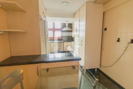 Apartamento à venda com 200m², 4 quartos e 2 vagasCozinha