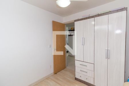 Quarto 2 de apartamento para alugar com 2 quartos, 40m² em Rubem Berta, Porto Alegre