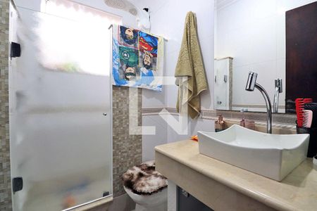 Casa para alugar com 283m², 3 quartos e 2 vagasBanheiro Social