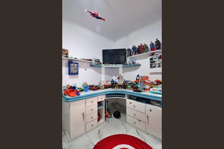 Casa para alugar com 283m², 3 quartos e 2 vagasQuarto 2