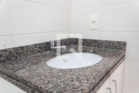 Apartamento para alugar com 70m², 3 quartos e 2 vagas Apartamento para alugar com 70m², 3 quartos e 2 vagasBanheiro da Suíte 1