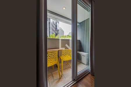 Varanda de kitnet/studio à venda com 1 quarto, 25m² em Centro, São Paulo