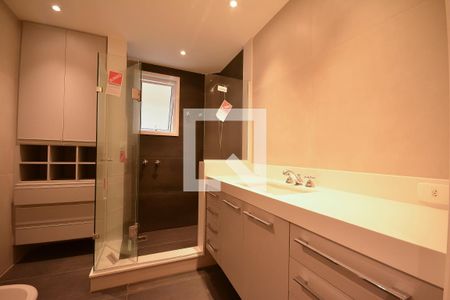 Apartamento para alugar com 430m², 4 quartos e 1 vagaBanheiro da Suíte 2
