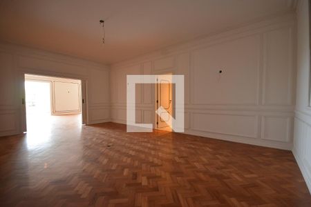 Apartamento para alugar com 430m², 4 quartos e 1 vagaSalas