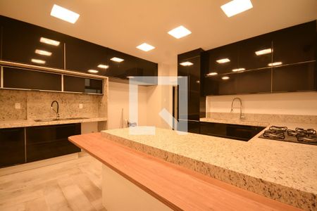 Apartamento para alugar com 430m², 4 quartos e 1 vagaCozinha