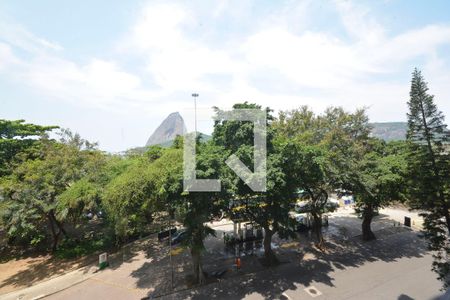 Apartamento para alugar com 430m², 4 quartos e 1 vagaVista