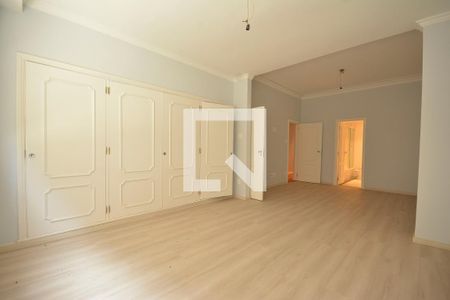 Apartamento para alugar com 430m², 4 quartos e 1 vagaSuíte 3