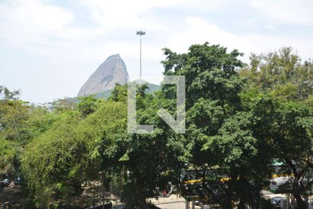 Apartamento para alugar com 430m², 4 quartos e 1 vagaVista