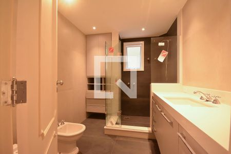 Apartamento para alugar com 430m², 4 quartos e 1 vagaBanheiro da Suíte 2