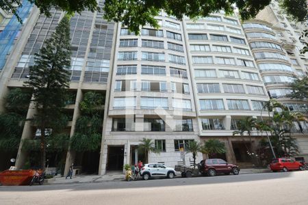 Apartamento para alugar com 430m², 4 quartos e 1 vagaFachada