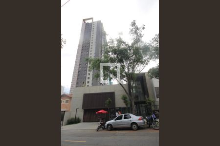 Apartamento para alugar com 158m², 3 quartos e 3 vagasFachada