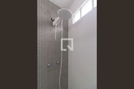 Banheiro do Quarto 1 de casa para alugar com 3 quartos, 150m² em Bom Retiro, Curitiba