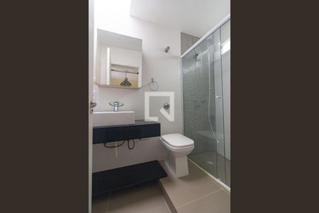 Banheiro do Quarto 1 de casa para alugar com 3 quartos, 150m² em Bom Retiro, Curitiba