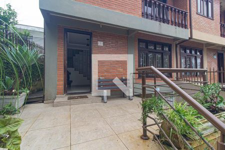 Entrada de casa para alugar com 3 quartos, 150m² em Bom Retiro, Curitiba