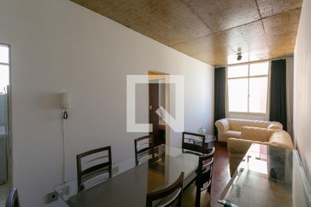 Apartamento para alugar com 70m², 1 quarto e 1 vagaSala