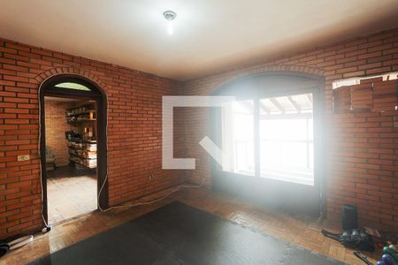 Casa à venda com 245m², 5 quartos e 4 vagas Casa à venda com 245m², 5 quartos e 4 vagasQuarto 2