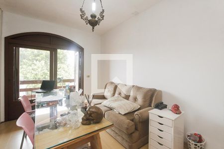 Casa à venda com 245m², 5 quartos e 4 vagas Casa à venda com 245m², 5 quartos e 4 vagasSuite