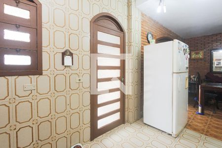 Casa à venda com 245m², 5 quartos e 4 vagas Casa à venda com 245m², 5 quartos e 4 vagasCozinha