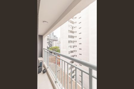 Varanda de apartamento à venda com 1 quarto, 31m² em Pinheiros, São Paulo